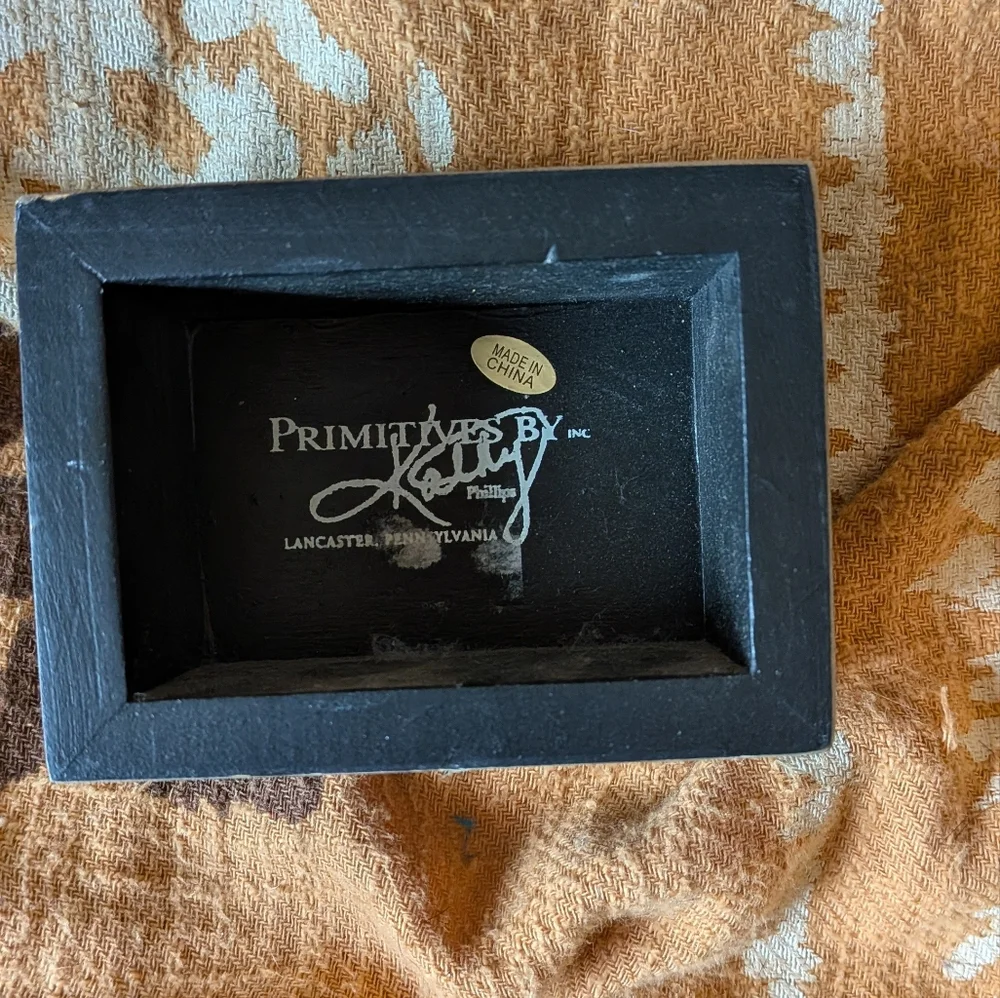 Black 'Dogs Leave Paw Prints On Your Heart Forever' Decorative Block -